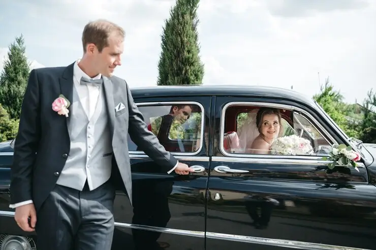 wedding limousine service in Detroit