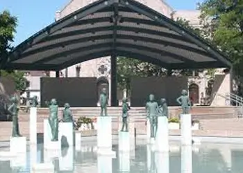 Bronson Park limo, Car and Taxi Service in Kalamazoo