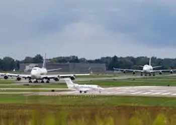 Capital Region International Airport (LAN) Limo, Texi and Car Service in Lansing