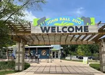 John Ball Zoo Limo, Taxi and Car Service in Grand Rapids